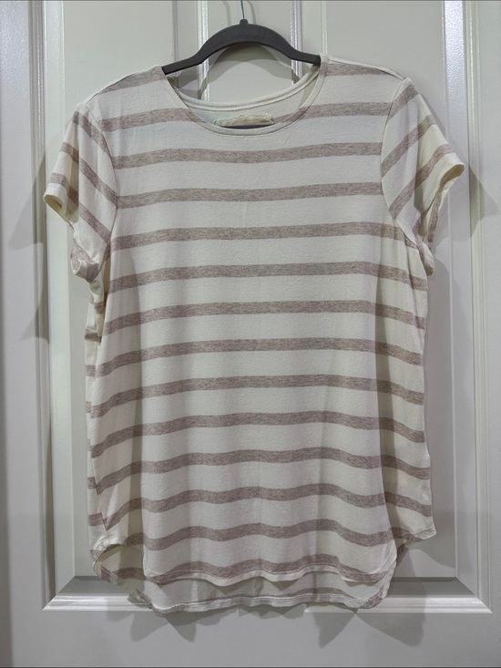 Cupio Tops - Cupio Cream & Taupe Striped Short-Sleeve Tee